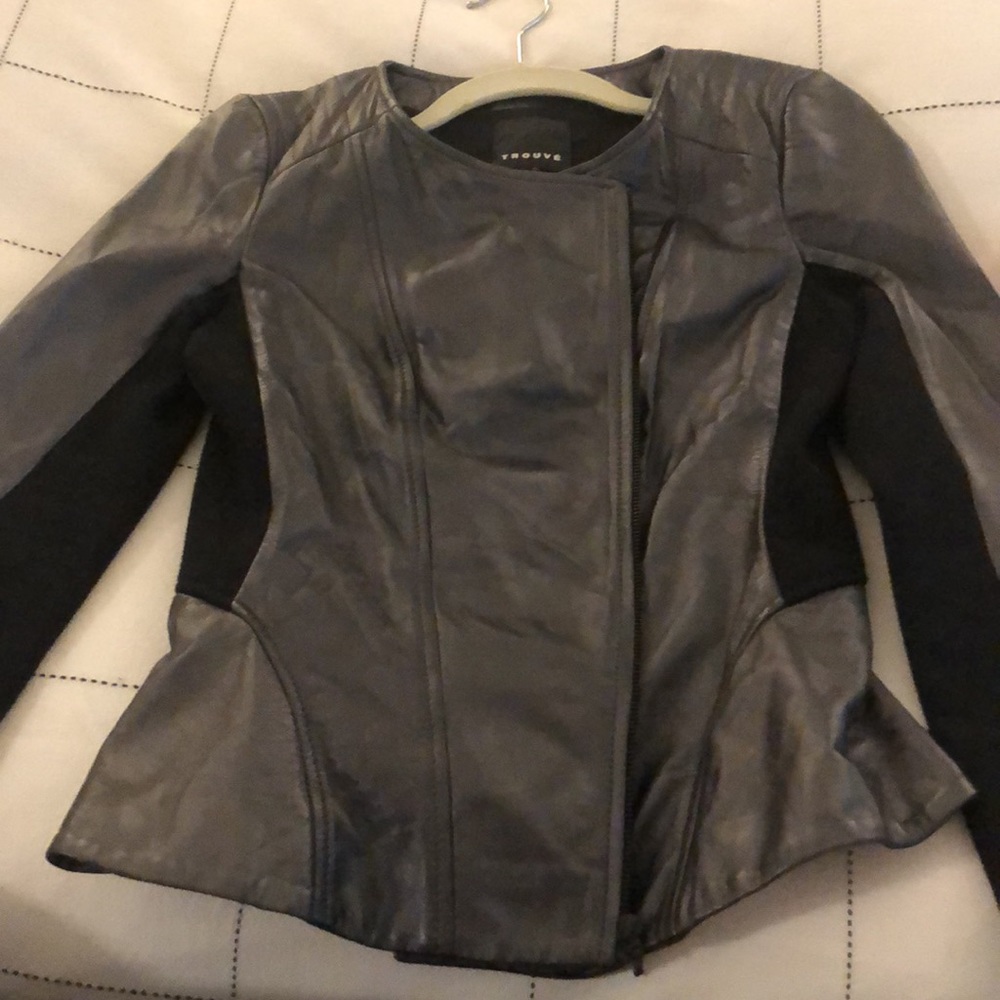 Motorcycle jacket - Picture 3 of 5